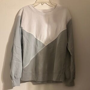 Grey Sweatshirt